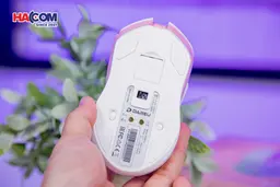 72709_chuot_gaming_khong_day_dareu_em901x_pink_led_rgb_09.JPG 9