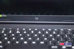 85793_laptop_acer_predator_helios_neo_14_phn14_51_96hg_nh_qrnsv_001_ultra_9_185h_32gb_1tb_ssd_rtx4070_8g_14__8_.jpg 14