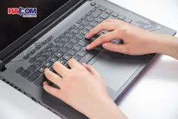 87459_laptop_asus_gaming_rog_strix_g614ju_n4450w_i7_13650hx_08.JPG 19