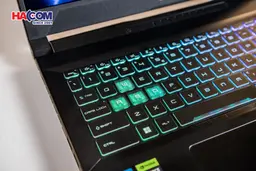 87889_laptop_msi_katana_15_b13udxk_2270vn_09.JPG 16