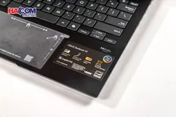 89673_laptop_asus_zenbook_14_um3406ka_pp555ws_r7_ai_350_07.JPG 15