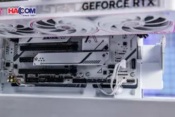 91079_pc_hacom_platinum_010_intel_i7_14700f_vga_rtx_5070_artic_09.JPG 6