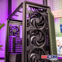 91418_cooler_master_masterframe_600_black__6_.jpg 10