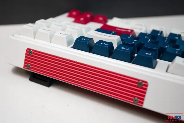 64483_ban_phim_co_flesport_cmk87_cpm_metal_heart_rgb_3_mode_red_sw_kailh_box_04.JPG 4