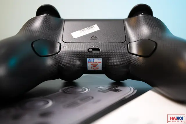 64557_tay_cam_choi_game_8bitdo_pro_2_bluetooth_gamepad_mau_den_06.JPG 10