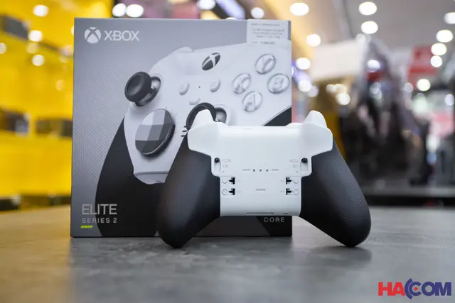 68040_tay_cam_choi_game_khong_day_microsoft_xbox_one_elite_series_2_core_mau_trang_004.JPG 7