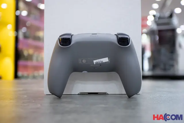68187_tay_cam_choi_game_sony_ps5_dualsense_gray_camouflage_003.JPG 6