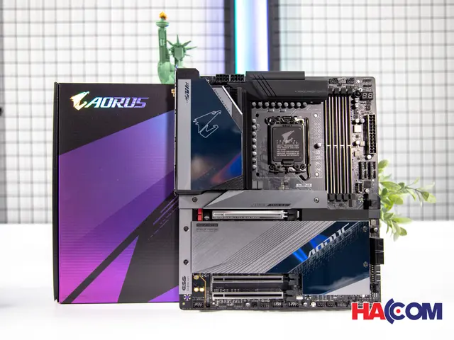 68449_mainboard_gigabyte_z790_aorus_master_at__8_.JPG 6