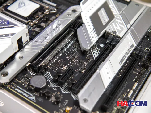68464_mainboard_asus_rog_strix_z790_a_gaming_wifi_d4_at__7_.JPG 8
