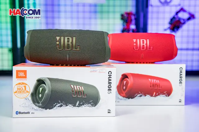 69684_loa_di_dong_jbl_charge_5_mau_xanh_la_cay_03.JPG 7