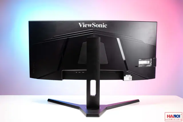 60622_m__n_h__nh_viewsonic_vx3418_2kpc_4.JPG 9