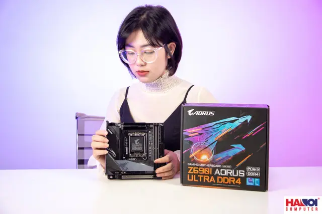 61209_mainboard_gigabyte_z690i_ultra_intel_z690_socket_1700_atx_4_khe_ram_ddr4_14.JPG 13