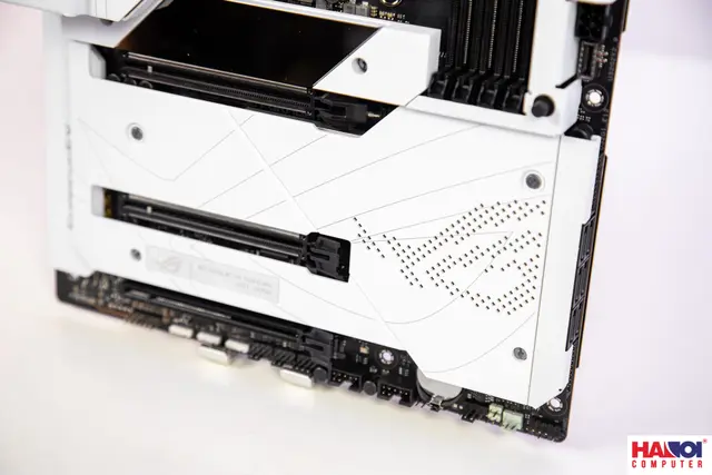 61219_mainboard_asus_rog_maximus_z690_formula_intel_z690_socket_1700_atx_4_khe_ram_ddr5_66.JPG 14