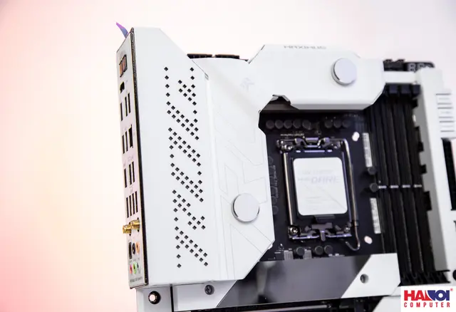 61219_mainboard_asus_rog_maximus_z690_formula_intel_z690_socket_1700_atx_4_khe_ram_ddr5_12.JPG 20