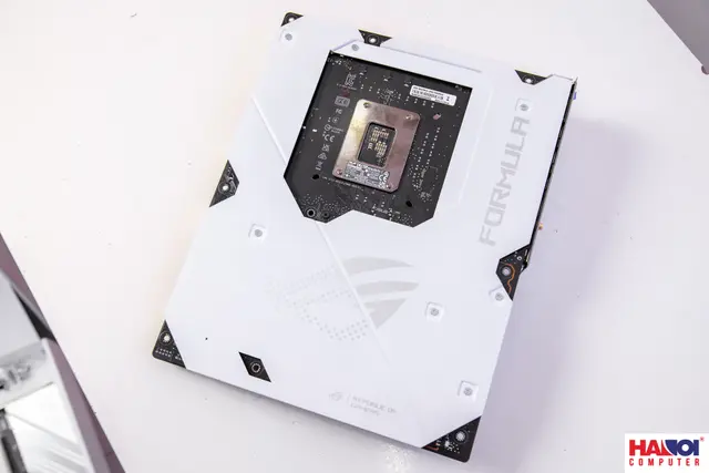 61219_mainboard_asus_rog_maximus_z690_formula_intel_z690_socket_1700_atx_4_khe_ram_ddr5_13.JPG 18