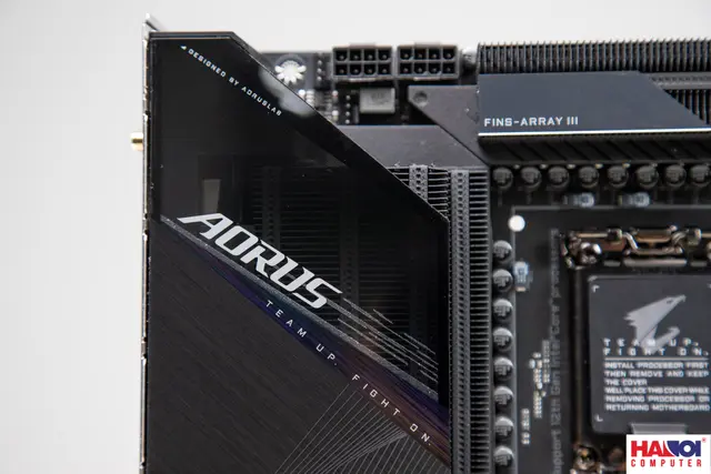 61212_mainboard_gigabyte_z690_aorus_master_intel_z690_socket_1700_atx_4_khe_ram_ddr5_6.JPG 5