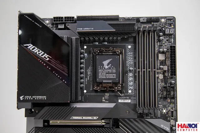 61212_mainboard_gigabyte_z690_aorus_master_intel_z690_socket_1700_atx_4_khe_ram_ddr5_10.JPG 9