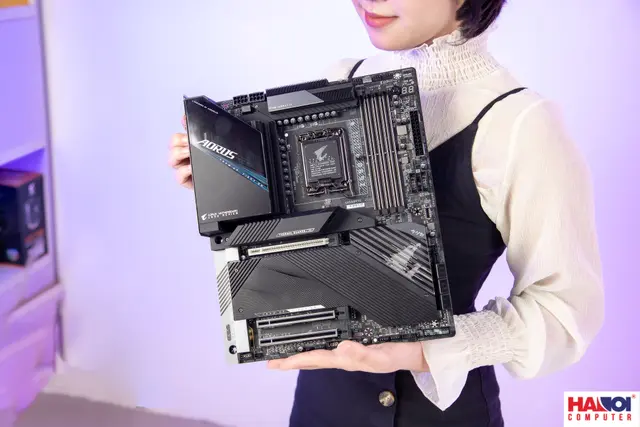 61212_mainboard_gigabyte_z690_aorus_master_intel_z690_socket_1700_atx_4_khe_ram_ddr5_16.JPG 15