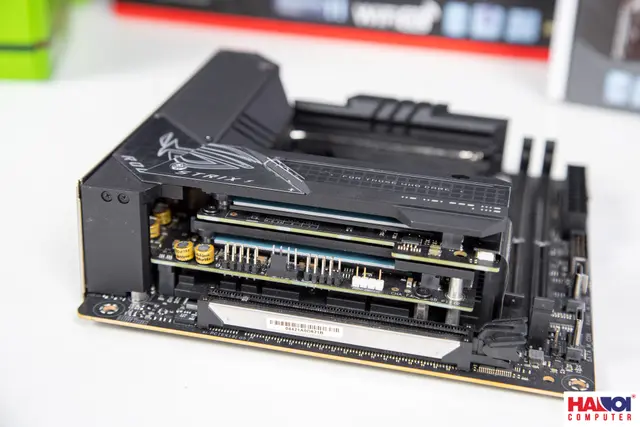 61225_mainboard_asus_rog_strix_z690_i_gaming_wifi_intel_z690_socket_1700_mini_atx_2_khe_ram_ddr5_111.JPG 16
