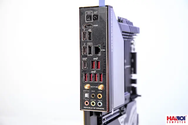 61220_mainboard_asus_rog_maximus_z690_hero_intel_z690_socket_1700_atx_4_khe_ram_ddr5_77.JPG 13