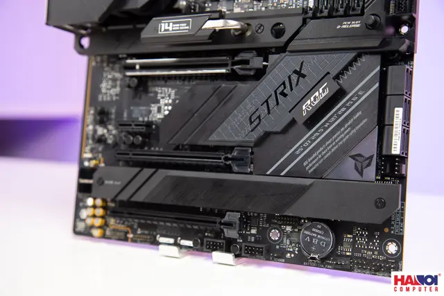 61222_mainboard_asus_rog_strix_z690_e_gaming_wifi_intel_z690_socket_1700_atx_4_khe_ram_ddr5_12.JPG 11