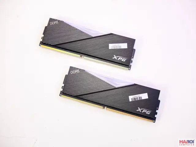 63298_ram_desktop_adata_rgb_ax5u5200c3816g_dclarbk_32gb_2x16gb_ddr5_5200mhz_22.JPG 4