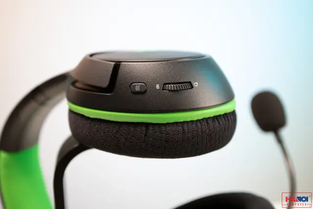 63465_tai_nghe_razer_kaira_for_xbox_rz04_03480100_r3m1_06.JPG 10