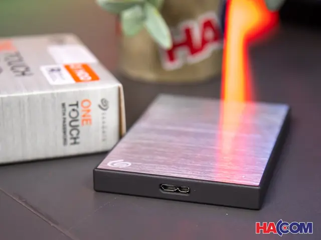 70276_o_cung_gan_ngoai_2tb_usb_3_0_2__7_.JPG 6