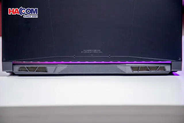 70977_laptop_msi_gaming_katana_15_b13vfk_676vn_014.JPG 18