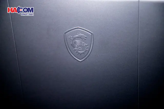 70977_laptop_msi_gaming_katana_15_b13vfk_676vn_013.JPG 17