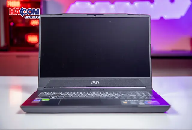 70977_laptop_msi_gaming_katana_15_b13vfk_676vn_04.JPG 9