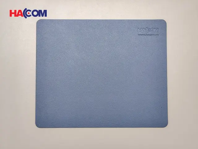 71532_ban_di_chuot_da_pu_kich_thuoc_26x21cm_in_logo_website_hacom_005.JPG 4