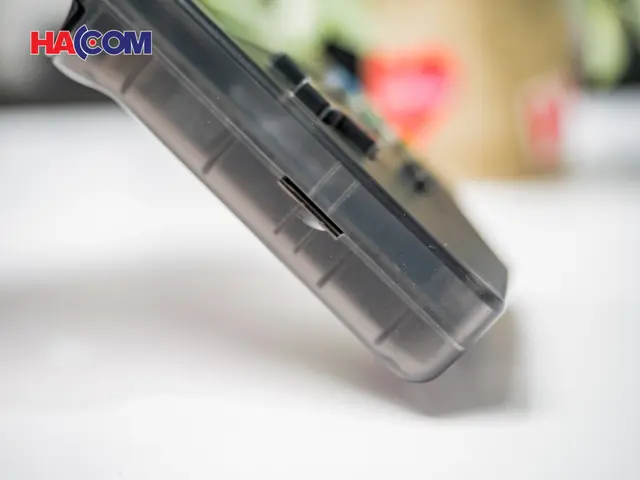 72109_may_choi_game_cam_tay_anbernic_rg99_mau_den_008.JPG 9