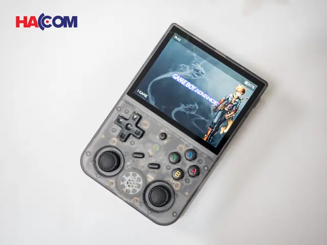 72124_may_choi_game_cam_tay_anbernic_rg353v_mau_den_008.JPG 9