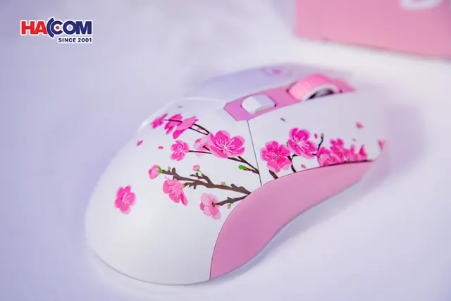 72709_chuot_gaming_khong_day_dareu_em901x_pink_led_rgb_08.JPG 8