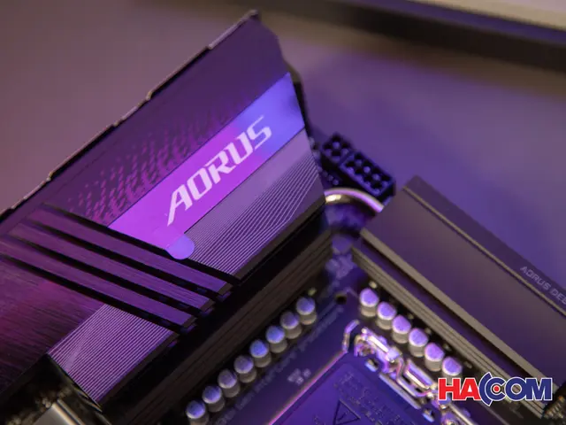 84119_mainboard_gigabyte_b760m_aorus_pro_ax_ddr5_at__5_.JPG 10