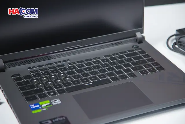 87459_laptop_asus_gaming_rog_strix_g614ju_n4450w_i7_13650hx_09.JPG 19