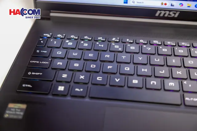 87888_laptop_msi_stealth_a16_ai_a3xvgg_208vn_07.JPG 11