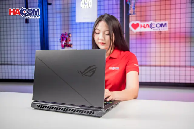 88195_laptop_asus_gaming_rog_strix_g614jv_n4369w_03.JPG 9