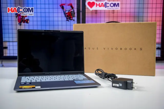 88567_laptop_asus_vivobook_s5406sa_pp059ws_ultra_7_258v_04.JPG 13