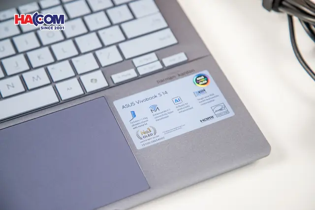 88567_laptop_asus_vivobook_s5406sa_pp059ws_ultra_7_258v_09.JPG 18