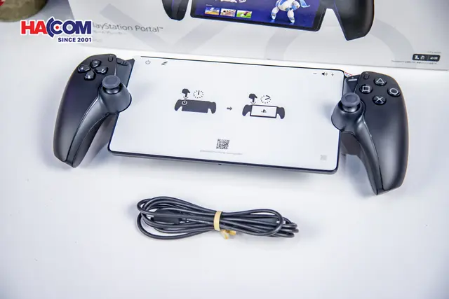 89405_playstation_portal_remote_player_for_ps5_console_mau_den_05.JPG 7