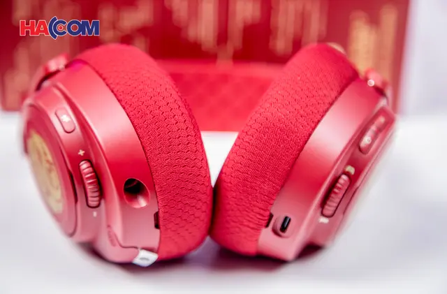 80461_tai_nghe_steelseries_arctis_nova_7_wireless_dragon_red_gold_limited_edition___61557_07.JPG 12