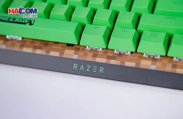 90787_ban_phim_razer_blackwidow_v4_x_green_switch_minecraft_edition_08.JPG 10