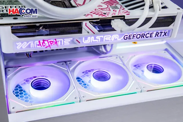 91079_pc_hacom_platinum_010_intel_i7_14700f_vga_rtx_5070_artic_014.JPG 14