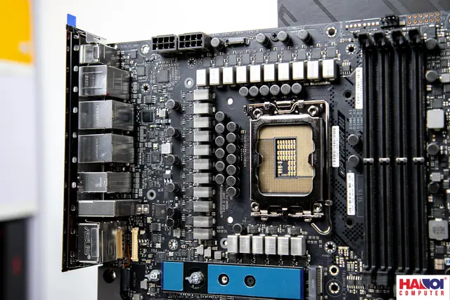 92308_mainboard_asus_rog_maximus_z690_extreme_glacial_intel_z690_socket_1700_atx_4_khe_ram_ddr5_7.JPG 6
