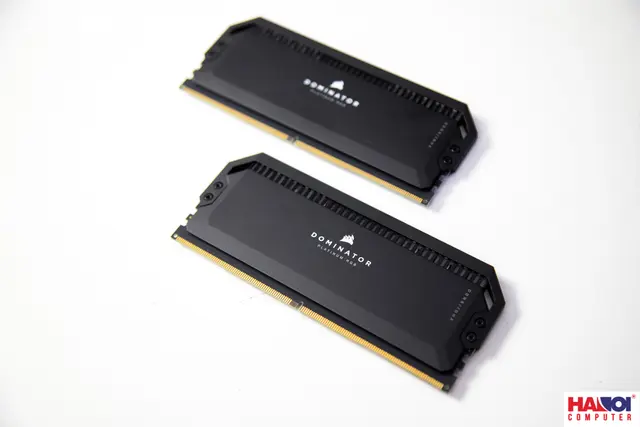 92309_ram_desktop_corsair_dominator_platinum_rgb_black_heatspreader_cmt32gx5m2b5600c36_32gb_2x16gb_ddr5_5600mhz_7.JPG 5