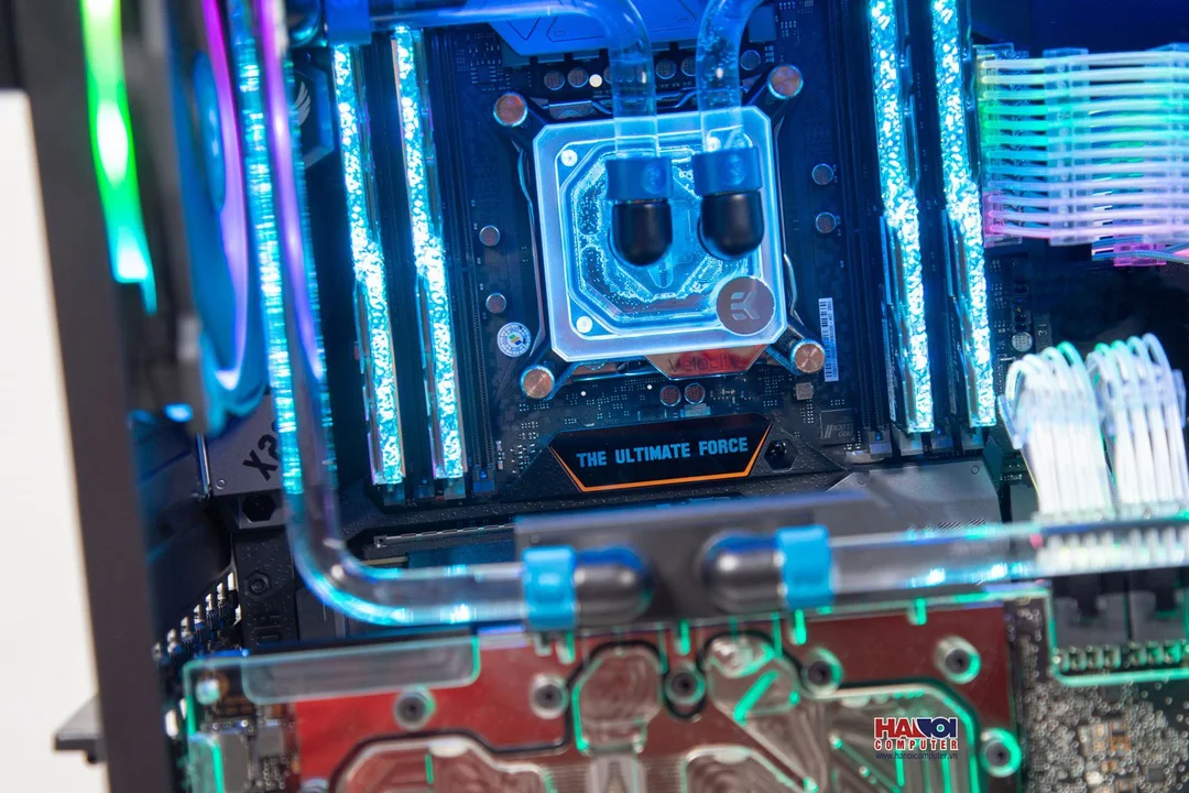 45416_modding_pc_thermaltake_level_20_gt_ht_37_translucent_4.jpg 3