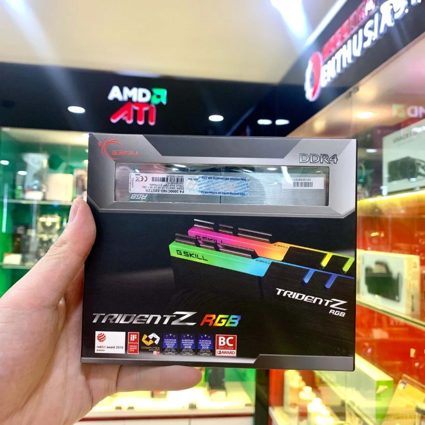 54203_ram_desktop_gskill_trident_z_rgb__f4_3200c16d_32gtzr__32gb__2x16gb__ddr4_3200mhz.jpg 3