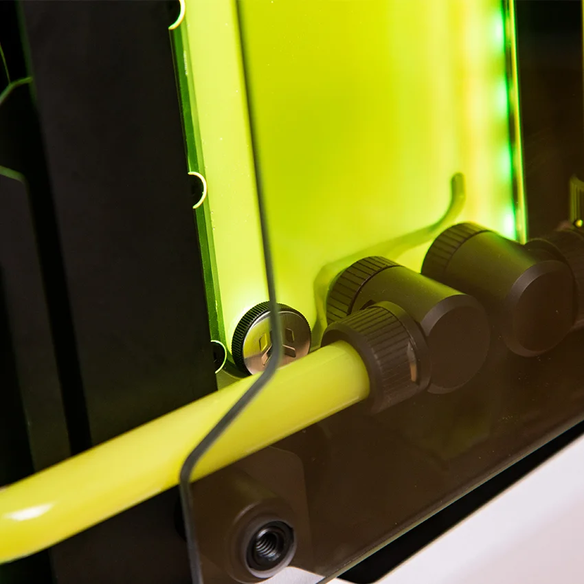 55201_antec_striker_modding_0002_img_9695.jpg 2